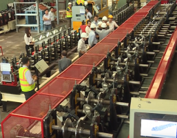 Công nghệ mới xây dựng nhà khung thép chỉ với 2 nhân công